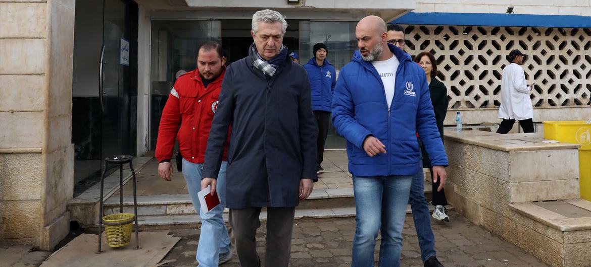 UN High Commissioner for Refugees Filippo Grandi (left) visits the Immigration and Passports Office at Jdaidet Yabous border crossing between Lebanon and Syria.