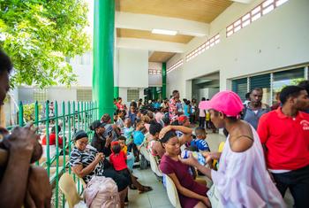 L'Hôpital Universitaire de La Paix, à Port-au-Prince, continue de prodiguer des soins aux patients.