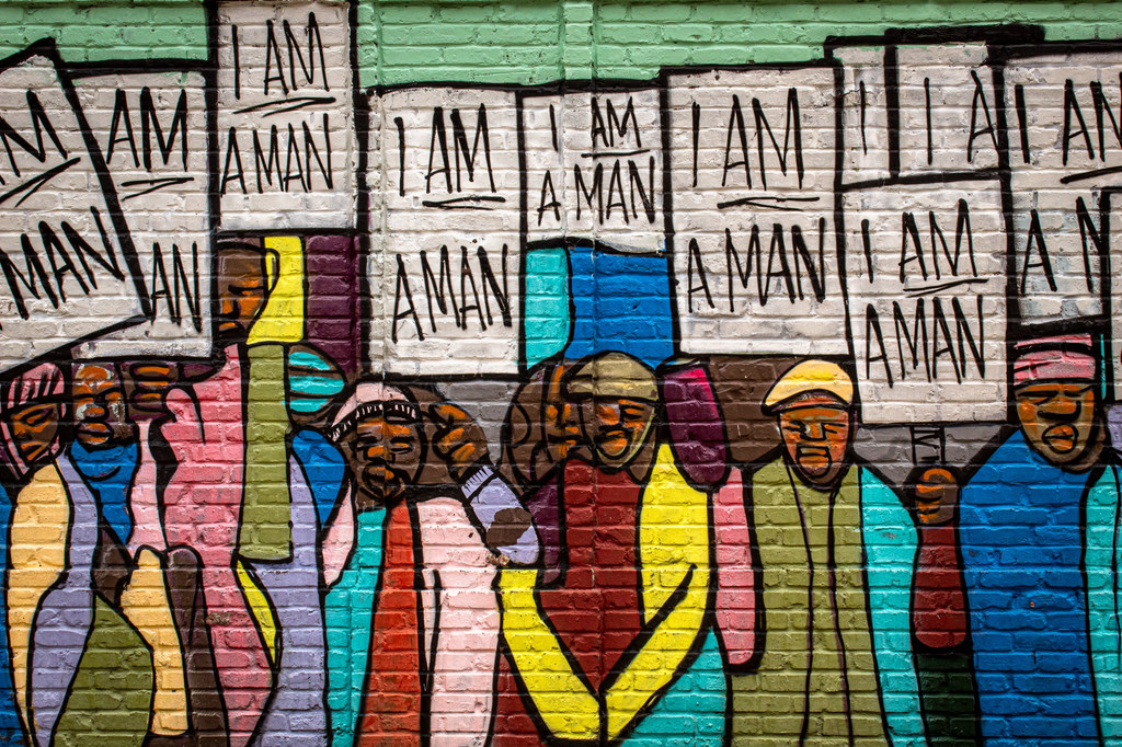 Une peinture murale de la manifestation "I Am a Man" qui a eu lieu à Memphis, Tennessee, pendant le mouvement pour la défense des droits civiques aux États-Unis.