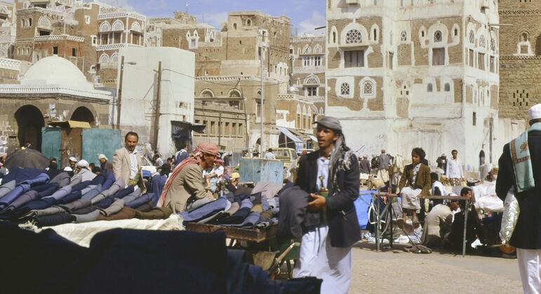 Рынок в Сане, Йемен.