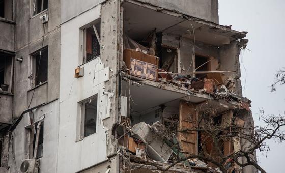 La guerra en Ucrania ha provocado graves daños en viviendas e infraestructuras públicas.