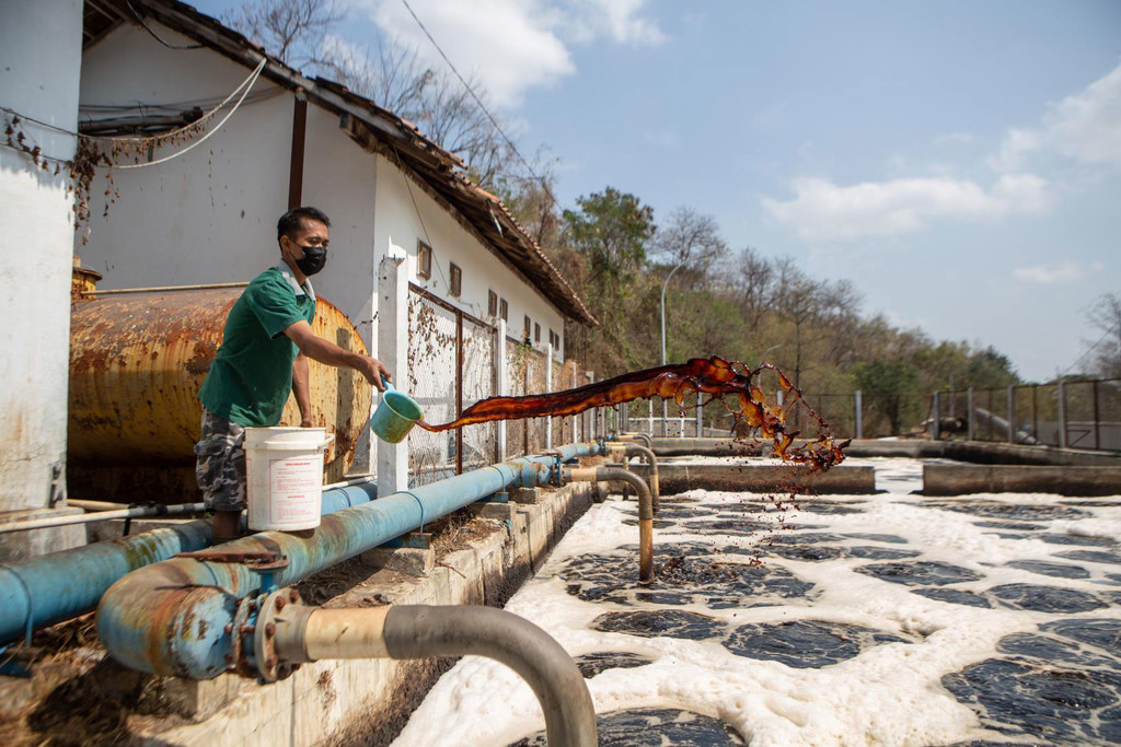 Faith-based financing has supported projects to clean up sanitation and landfill services in Yogyakarta, Indonesia.