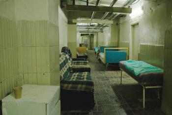 Украинские больницы продолжают оказывать помощь пациентам, несмотря на продолжающуюся войну.