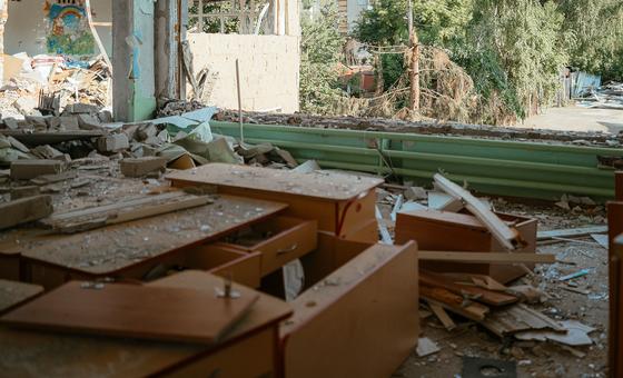 Ukraine: Attacks on education threaten an entire generation, UNICEF warns