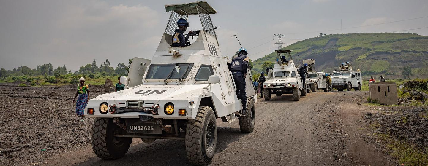 Des soldats de la paix de l'ONU patrouillent dans l'est de la RDC.