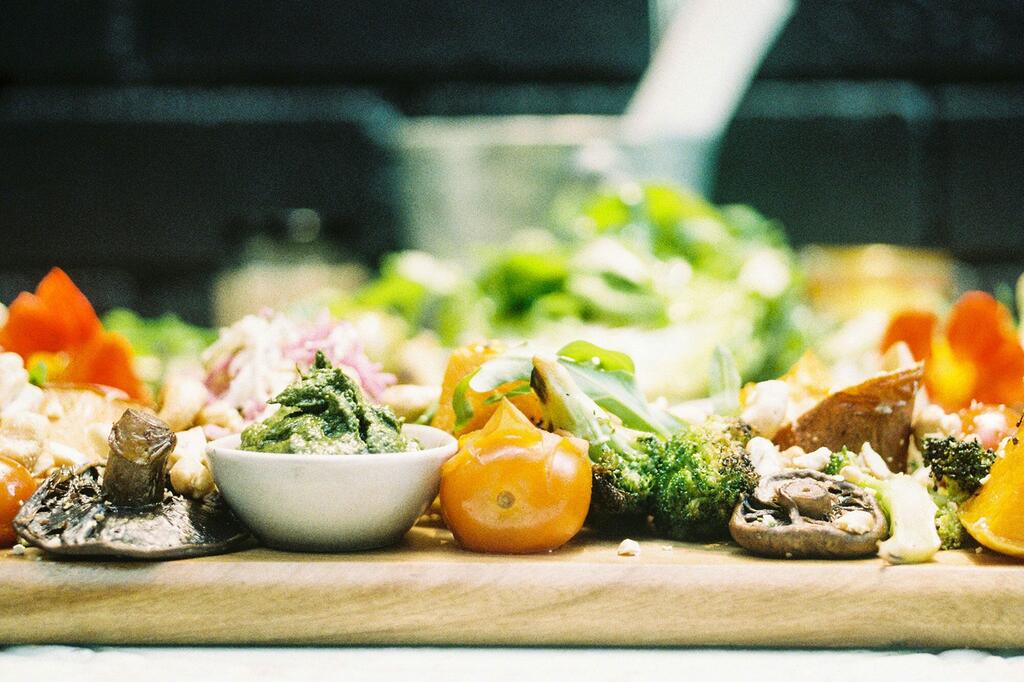 La pérdida y el desperdicio de alimentos constituyen una amenaza climática y medioambiental importante.