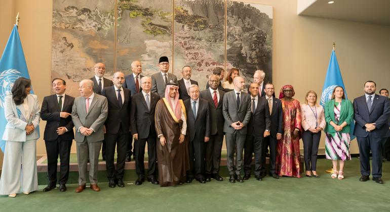 Des dirigeants mondiaux sont réunis à l’ONU à New York pour discuter de la solution à deux États, Israël et Palestine.