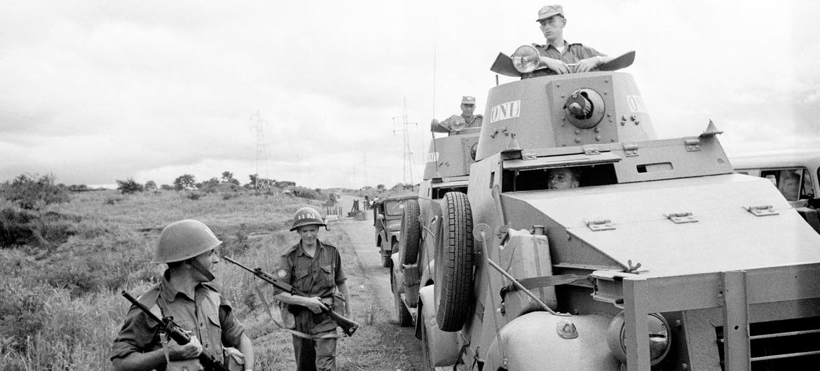 Units of the UN Force in the Congo (ONUC) secured positions outside the perimeter of Elisabethville in 1963. (file)