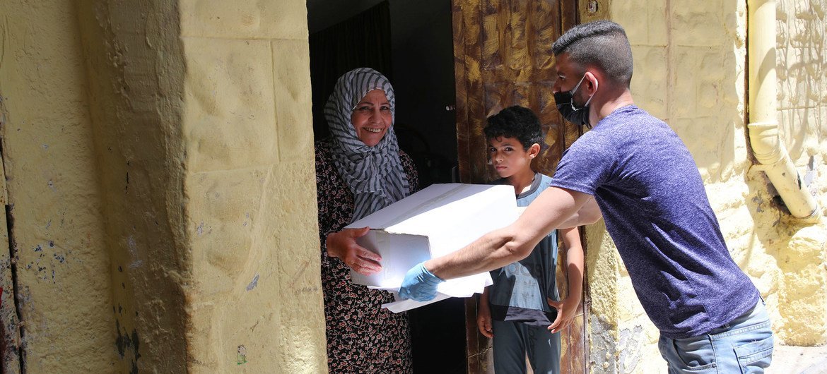 Many families in Gaza need humanitarian aid to survive and receive food parcels from the UN agency working in the region, UNRWA.