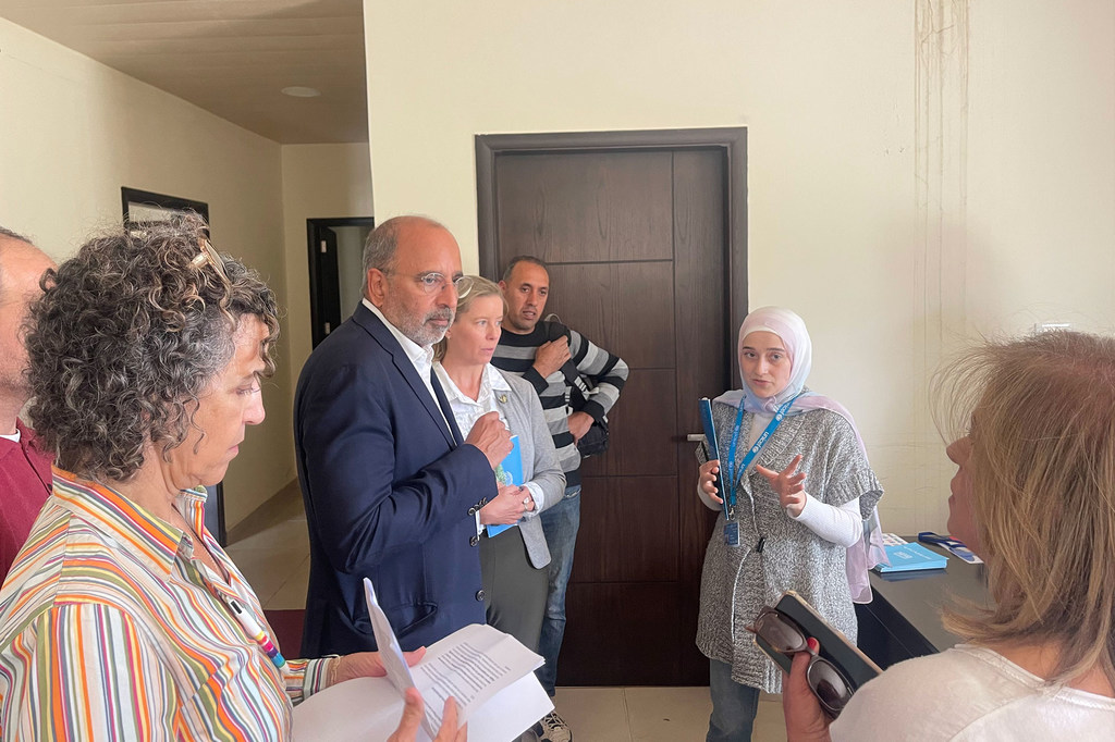 The UN Humanitarian Coordinator in Lebanon, Imran Riza, (second left) visits a health centre in Tyre, Lebanon.