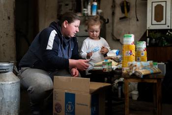 Environ 70 % des enfants en Ukraine sont privés d'accès des service de base.