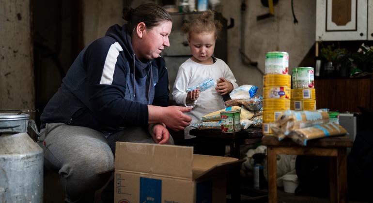 Environ 70 % des enfants en Ukraine sont privés d'accès des service de base.