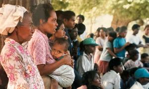 People in Timor-Leste observe voting during the August 1999 referendum. 