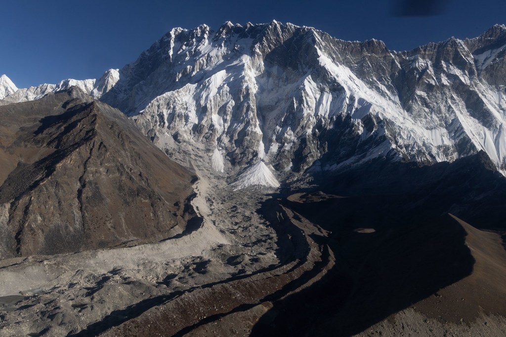 Les glaciers de la région de l'Everest fondent à un rythme sans précédent.