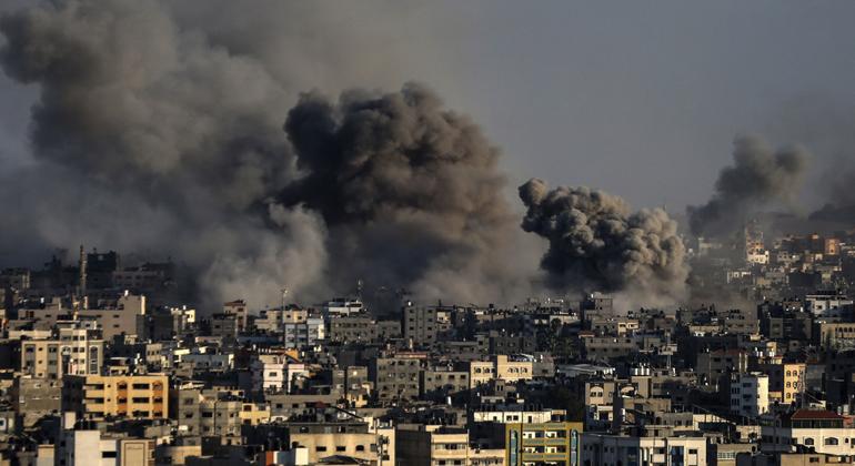 Air strikes continue in Gaza.