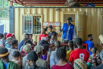 Migrants who were deported from the Dominican Republic arrive back in Haiti. (file)