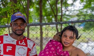Guerson (izquierda) y Roselène comienzan una nueva vida en Haití.