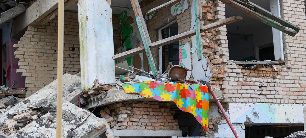 Un edificio dañado en la región ucraniana de Mykolaiv.