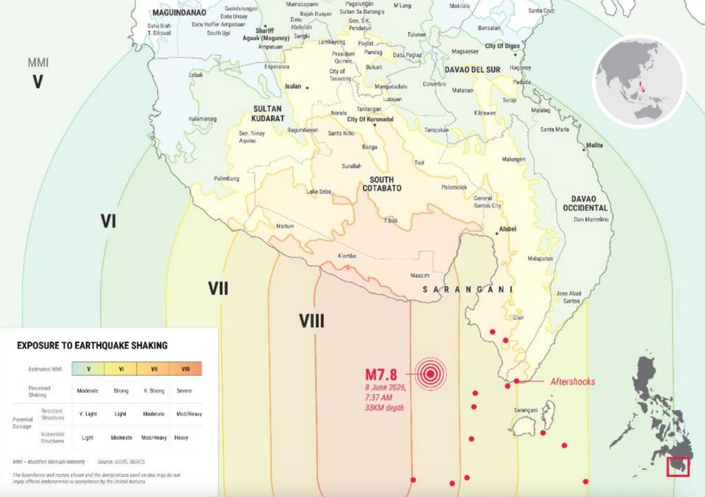 Carte du sud des Philippines montrant l'impact d'un séisme de magnitude 7,8 qui a frappé la province de Sarangani le 8 juin 2026, les points rouges indiquant les répliques.