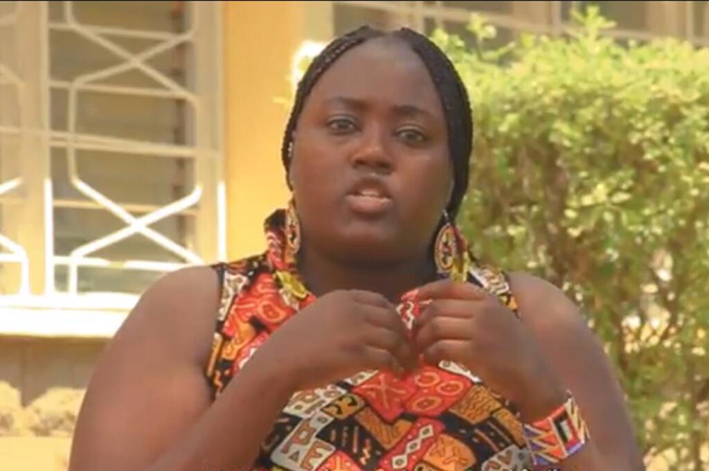 Catherine Mootian, mtetezi wa AfyaAFRIKA, anazungumza kwa shauku juu ya ufahamu wa ukataji wa uzazi wa kike barani Afrika.