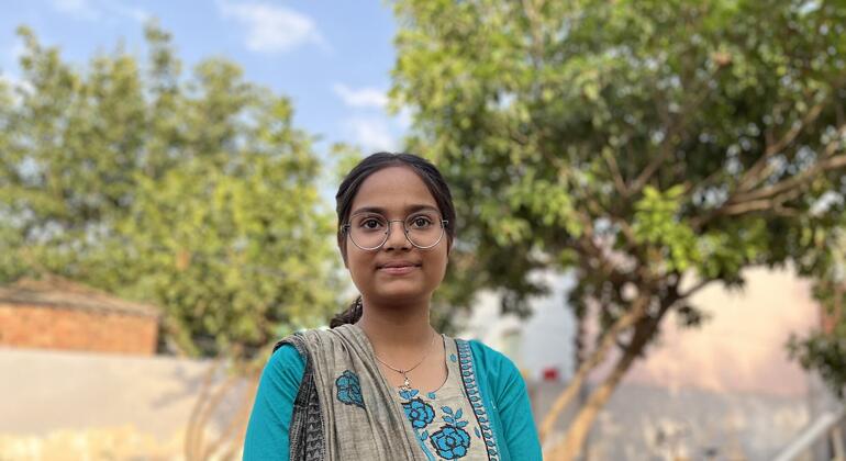 स्कूल और समुदाय में हुए सत्रों के माध्यम से शिखा ने सीखा कि अच्छा पोषण कोई विशेष सुविधा नहीं, बल्कि लड़कियों के लिए ज़रूरत है.