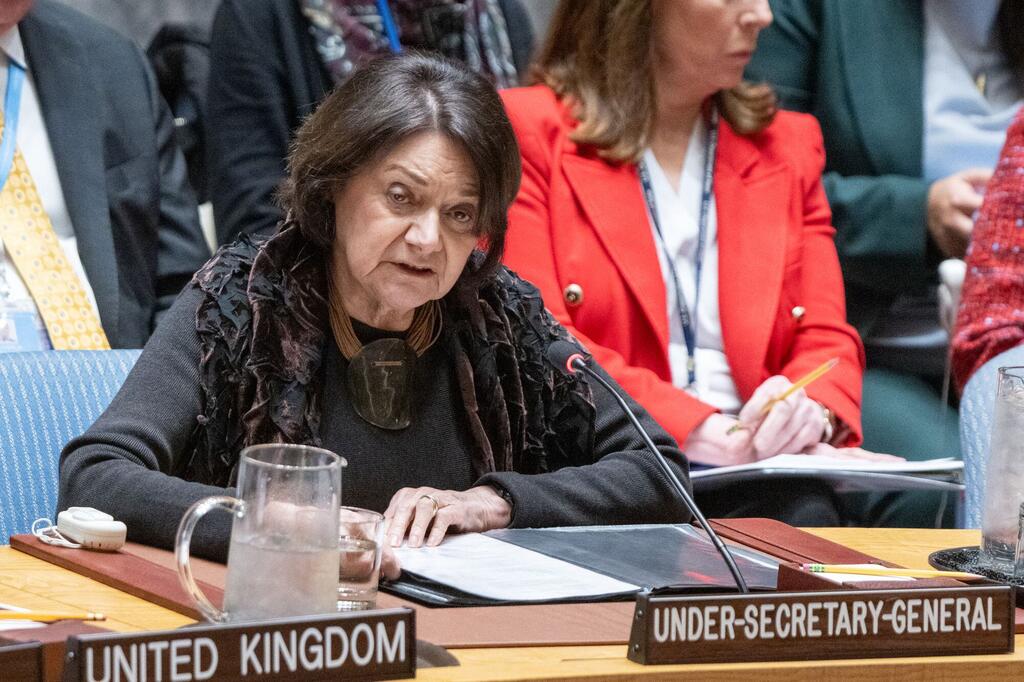 Rosemary DiCarlo, sous-secrétaire générale des Nations unies aux affaires politiques et de consolidation de la paix, s'exprime lors d'une réunion du Conseil de sécurité consacrée à la situation au Moyen-Orient et à la question palestinienne.