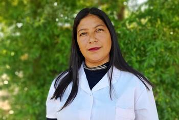 La directora, docente y cuidadora Gloria Cisneros.