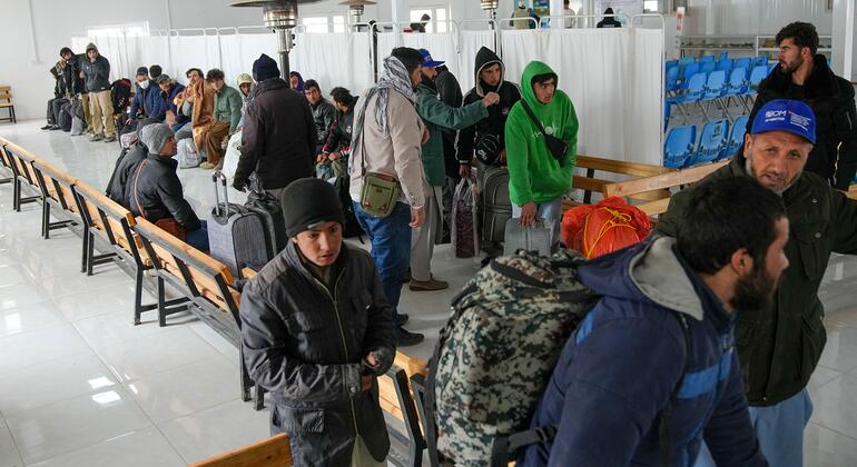 الأمين العام يدين غارة جوية على كابول، ويدعو إلى الوقف الفوري للأعمال العدائية