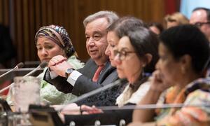 Katibu Mkuu wa Umoja wa Mataifa António Guterres akizungumza wakati wa mkutano na wawakilishi wa NGO katika Tume ya Hali ya Wanawake (CSW).