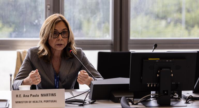 Na OMS, Portugal enfatiza prevenção do suicídio e conquista contra gorduras trans