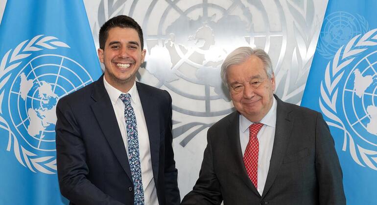Secretary-General António Guterres meets with Felipe Bollier, Assistant Secretary-General for Youth Affairs, in an official lobbying session at the United Nations.