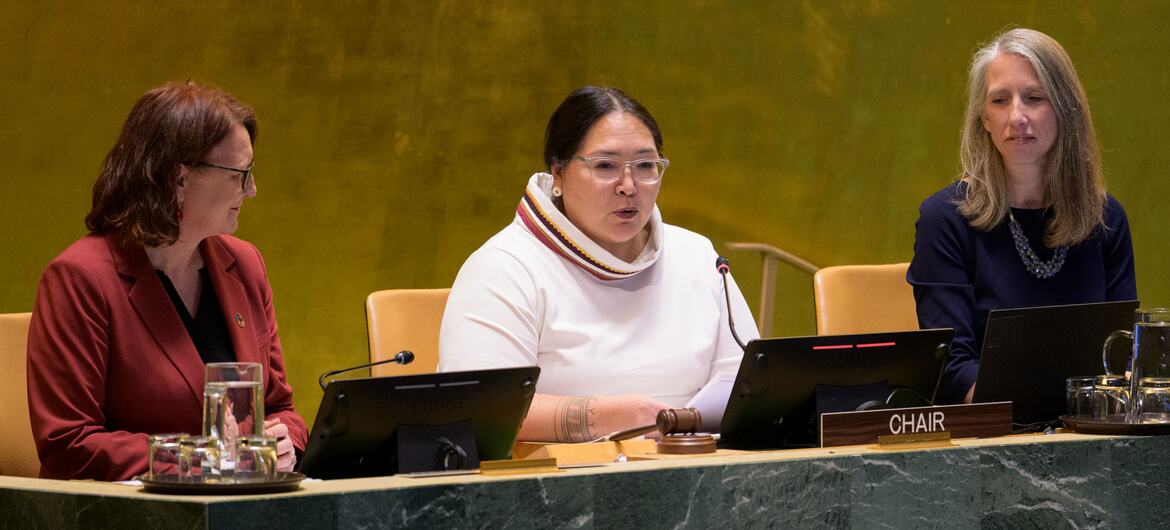 Aluki Kotierk, Inuk leader and former President of Nunavut Tunngavik, chairs the Permanent Forum on Indigenous Issues (UNPFII) session on Indigenous Peoples' health. On her right is Cherith Norman Chalet (DGACM) and on her left is Bj&oslash;rg Sandkj&aelig;r (UN DESA).