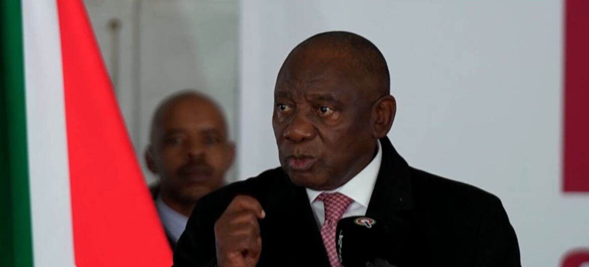 Rais wa Afrika Kusini Cyril Ramaphosa akizungumza jukwaani wakati wa hafla ya UNAIDS.