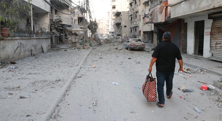 UN Reports 860,000 Lebanese Returned Home, But 'Immense' Crisis Says 'Nice Try, Have You Seen the Rubble?'