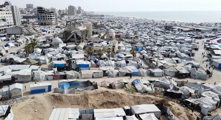 الأمم المتحدة تطالب بالإفراج عن أفراد طاقم إسعاف في غزة، ومعبر رفح يفتح مجددا