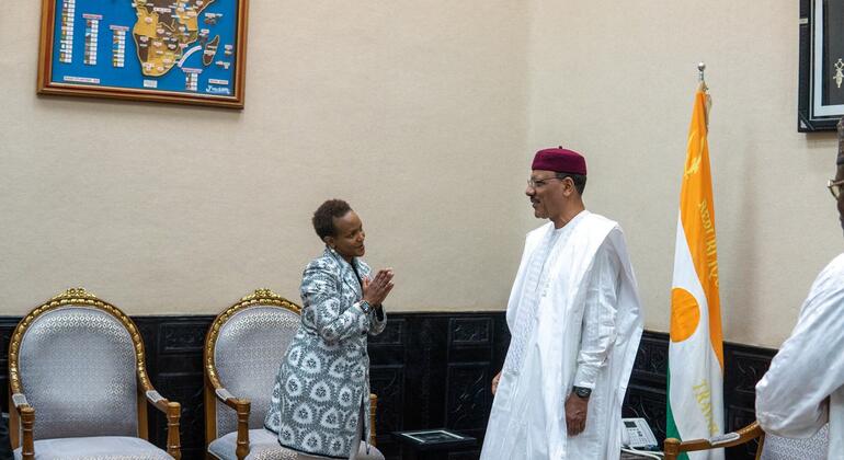 Joyce Msuya, ASG wa Masuala ya Kibinadamu katika OCHA, akakutana na Rais wa Niger katika ofisi rasmi.