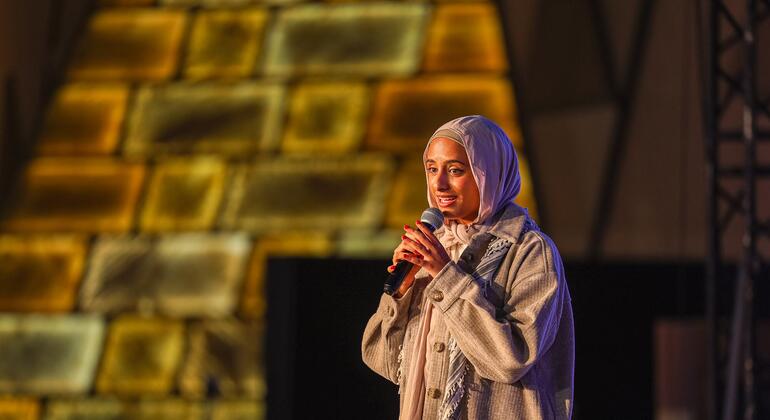 مريم سوليكا.. شابة مصرية تواجه "ضجيج الخوف" بفتح نوافذ الأمل للشباب