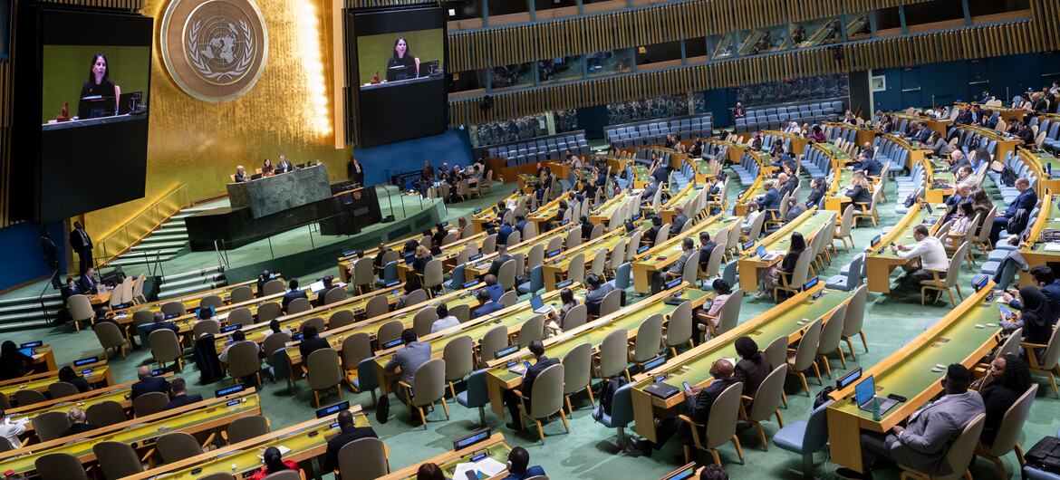 Annalena Baerbock, President of the eightieth session of the UN General Assembly, chairs a meeting on strengthening the UN System in the General Assembly hall.