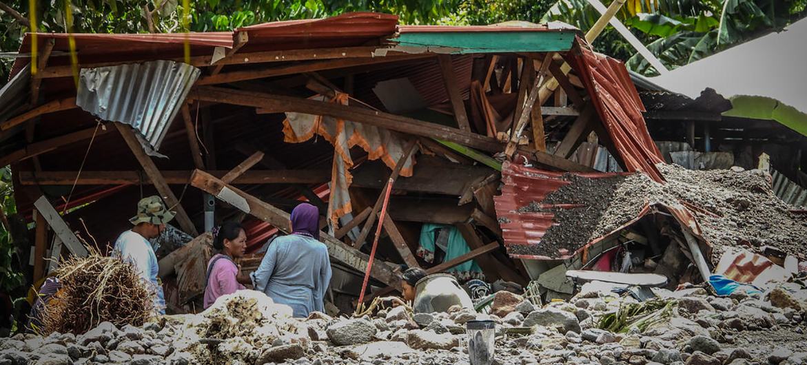 Ущерб, нанесенный тайфуном на Филиппинах