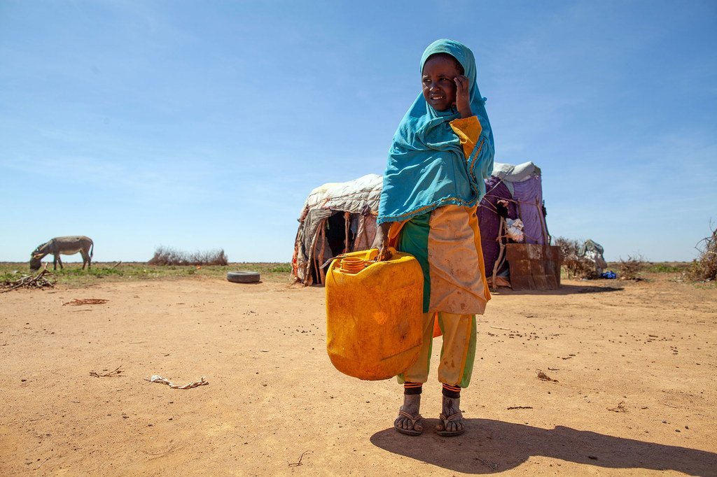 يواجه الصومال مستويات قياسية من النزوح هذا العام بسبب الجفاف الذي يضرب أجزاء من البلاد.