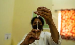 印度开始了世界上最大的新冠疫苗接种计划。