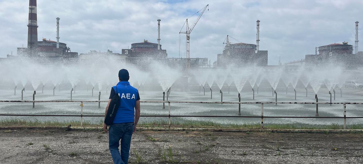 国际原子能机构总干事格罗西参观扎波罗热核电站及其周边地区。