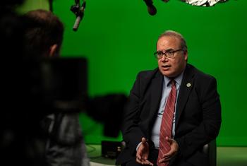 Máximo Torero, Economista Jefe de la Organización de las Naciones Unidas para la Agricultura y la Alimentación, durante una entrevista con UNTV en Ginebra.