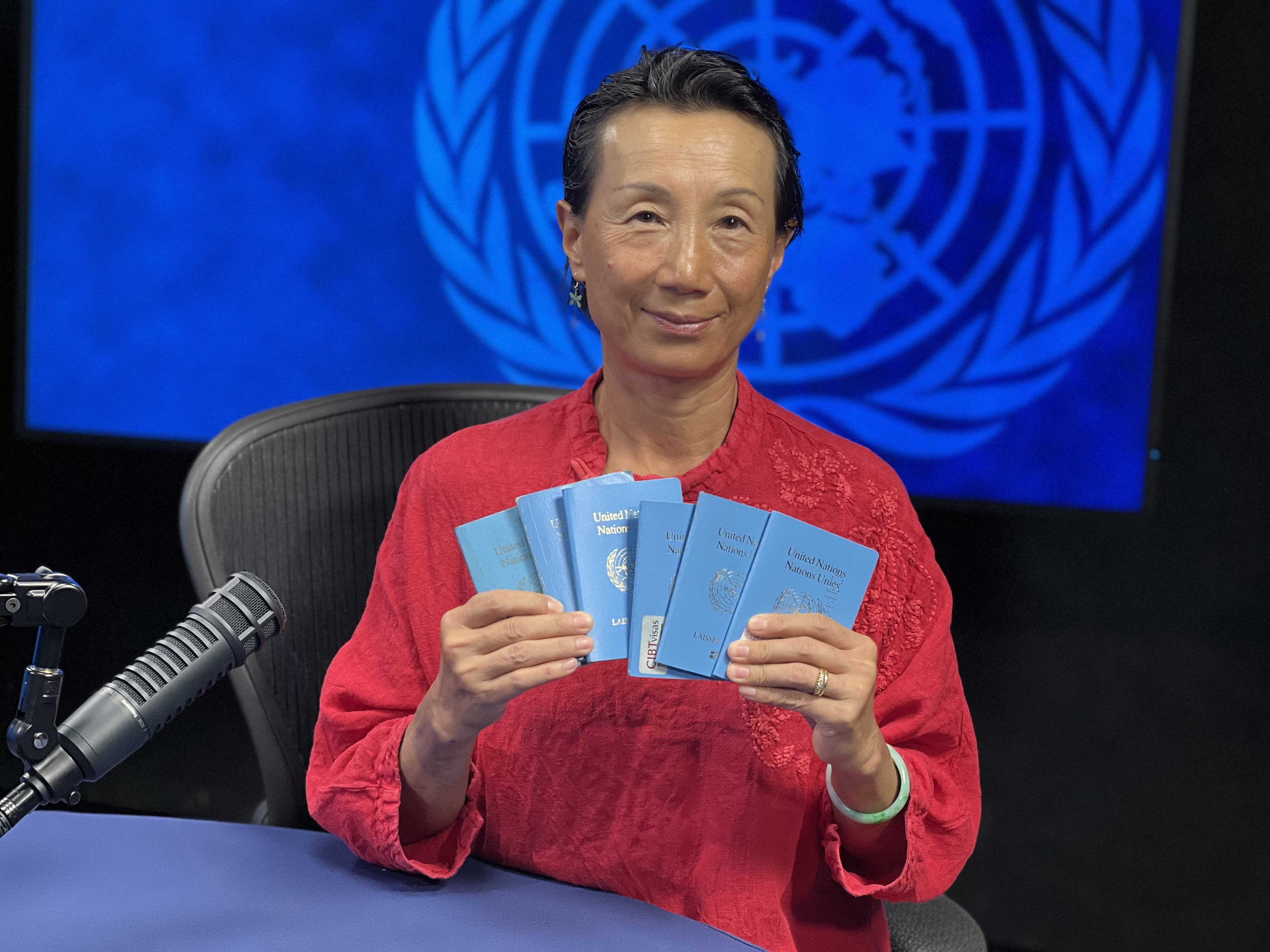 cover of episode 【前方视野】吕薇和她的七本联合国护照