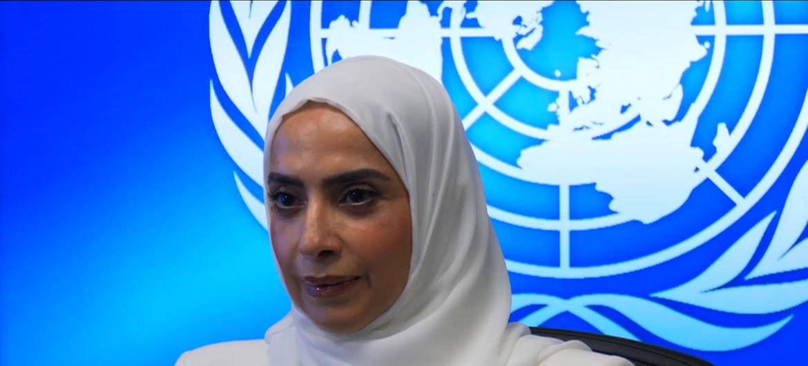 الدكتورة منال تريم تتحدث في مؤتمر صحفي بمقر United Nations في نيويورك.