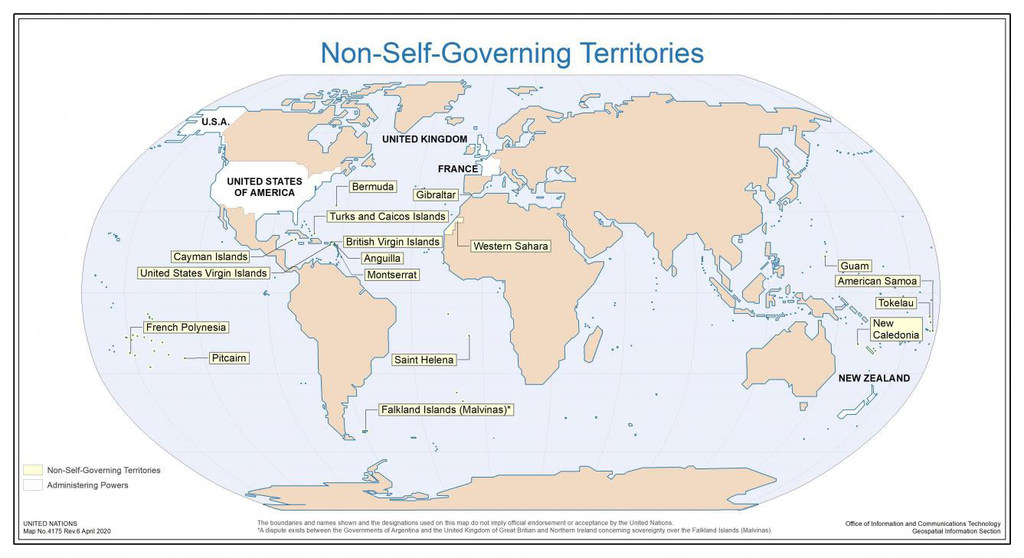 Mapa de 17 territorios no autónomos que permanecen en la lista de descolonización de la ONU.