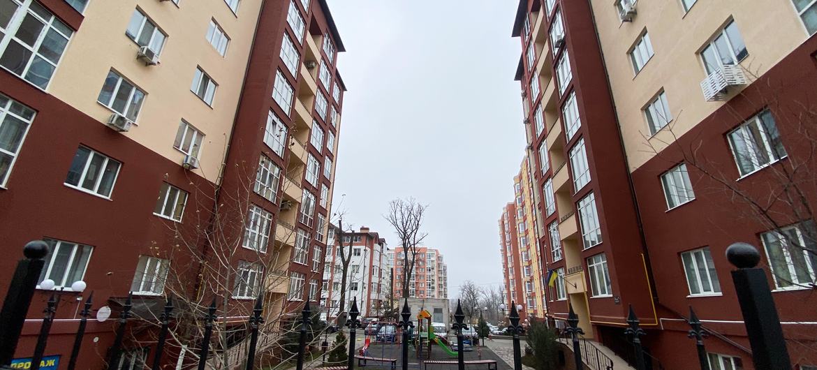 В рамках совместного проекта United24 и ПРООН проводится ремонт 18 многоквартирных домов в Киевской области.