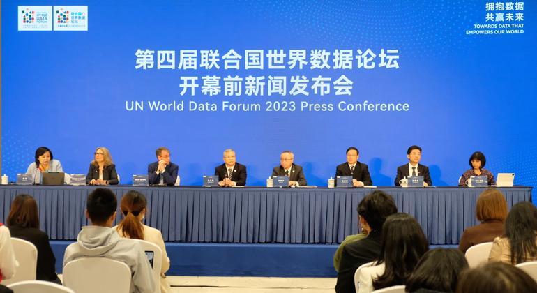 2023年联合国世界数据论坛开幕式前的新闻发布会。