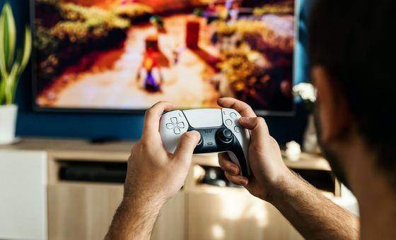 Alrededor de 3000 millones de personas en el mundo juegan a los videojuegos.