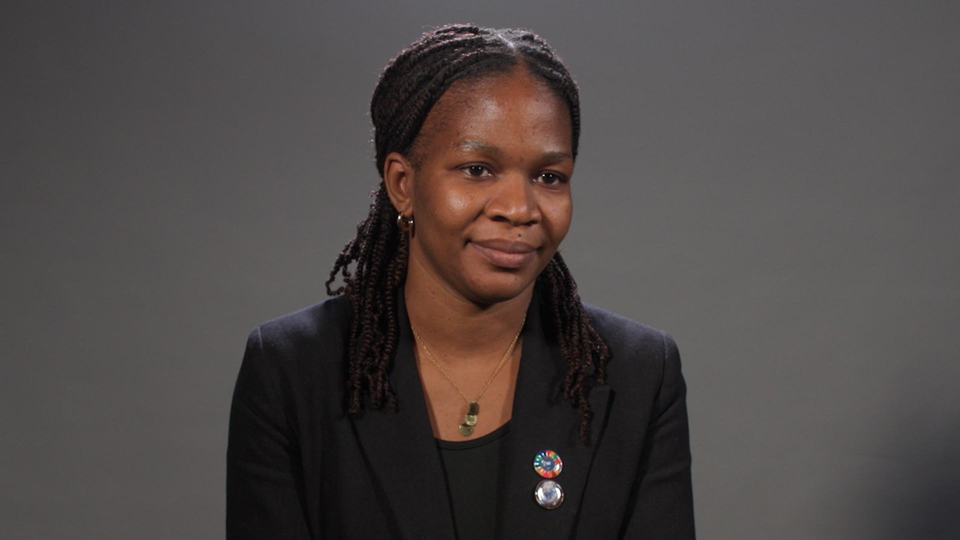 🎙️« Je me sens responsable de mettre les femmes en lumière » - Do Nsoseme